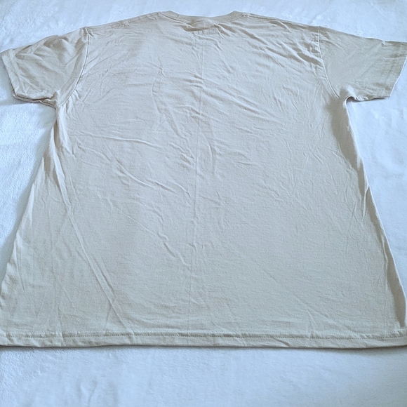 Bowery Supply Co. Raised Fists✊️ Graphic Tee👕 - Picture 10 of 11